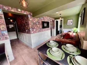 Quirky, Newly Converted Flat - Powick