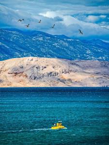 Studio-app Iva, balcony with sea view - 50 m from beach