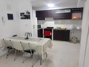 A y N Alojamiento - Tablada