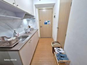 Stylish 1BR with Wifi and Queen size bed in Grace Res