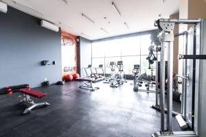 Elegante depa frente al malecón y cerca del centro