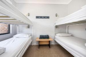 Windsurfer Beach Chalet 5