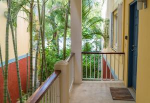 Luxury Island Life Apartment