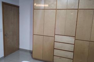 Departamento E Entero y Disponible para grupo