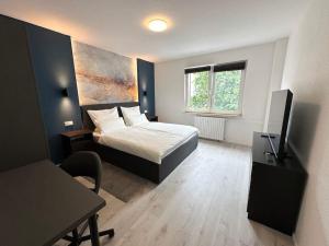 City Apartment with WIFI, Kitchen and 4K TV