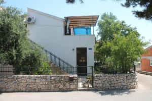 Apartments with parking space Businci, Ciovo - 14010