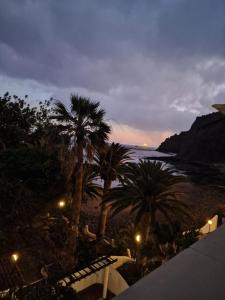 Pequeño paraíso frente al mar Playa Chica