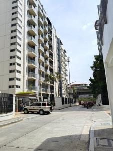 LDN Secret Crib - Across NAIA T3 Airport - Palm Tree