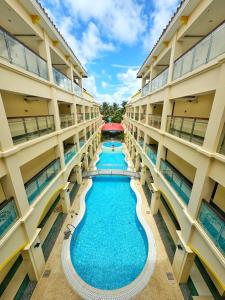 Golden Phoenix Hotel Boracay