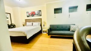 Stunning 2 Bedroom Inverter , WiFi Inside Golf Estate