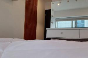 Luxury Apartments Moon Suites Top
