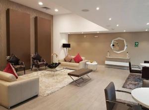 Luxury Apartments Moon Suites Top