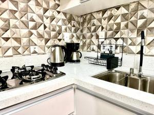 Ap Completo Frente Ao Shopping Atlantico!