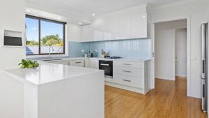 Sea For Days - Panoramic Bay Views in Rye