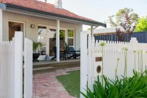 Guildford Cottage By Swan Bnb Management - Hazelmere