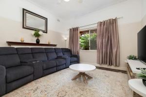 North Beach Cottage By Swan Bnb Management