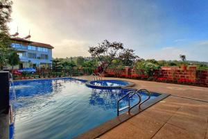 Strawberry Land Resort