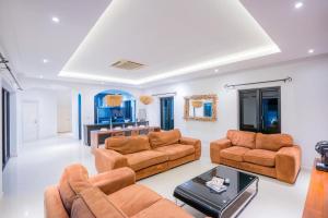 Play Story Pool Villa Na Jomtien