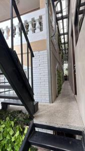 Rivera Family Airport Apartments