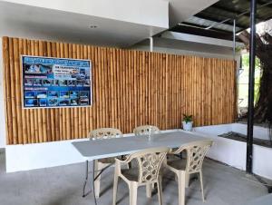 East Holiday Resort Moalboal