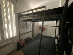 Nice entire apartment 15 minutes from Paris