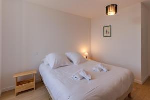 Appartements TY MOUTIK - Bel appartement T2 de standing vue mer : photos des chambres