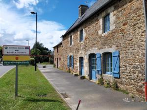 Maisons de vacances Ploubalay maison 9p plages 4km : photos des chambres