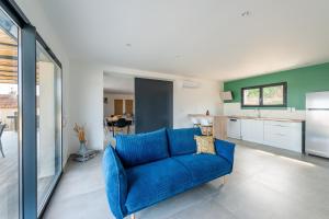 Maisons de vacances Les Lauriers Roses - Maison climatisee piscine : photos des chambres