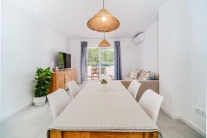 Don Pepe White Apartment Javea by Rock Rentals