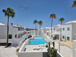 Buenavida Cozy Holiday Home VV with communal pool and air con