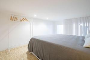 Loft reformado en Marques de Vadillo con patio privado