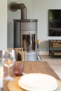 Seesucht-Föhr - Moderne Reet-Haushälfte mit Sauna, Garten & Terrasse nahe Wattenmeer