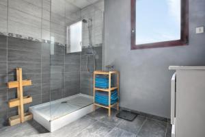 La Maison Merlin - Maison avec piscine Sénoville