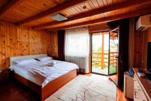 Modern Cabin with Jacuzzy - Piramida