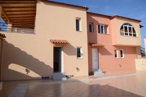 Marias Filoxenia Suites