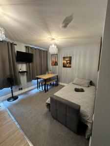 Cosy 2 BEDROOMS Apartment