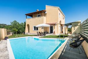 Villa Anastasia with Private Pool & Outdoor Spa Tub