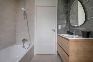 Maisons de vacances a 700m du port de Piriac, maison neuve pour 7 : photos des chambres