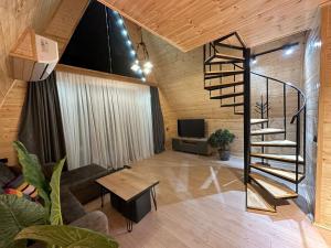 Cottage Lemons In Gonio