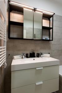 Waterfront Residence Free Private Parking