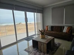 Sea View apartment - Хентіс-Бей