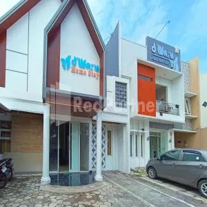 D'Waru Homestay Syariah near Jl Slamet Riyadi Mitra RedDoorz - Grogol