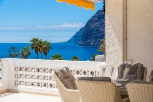 2BDR Waves & Cliffs Getaway