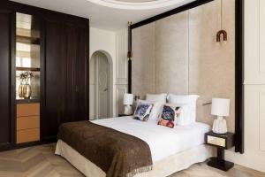 Porte Maillot - Luxe