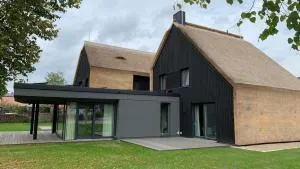 ReetLodge Fleesensee - Strietfeld