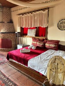 Double Room with Lake View and Fireplace room in Iaspis Guesthouse