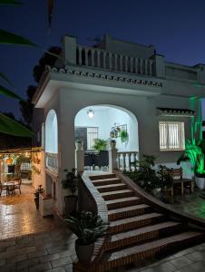 Chalet independiente con piscina