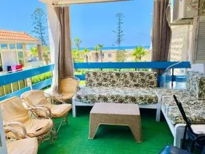 شاليه قريب من البحر - Dawwār ‘Abd al Qādir Qāsim