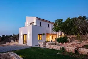 Villa Sun, Roussospiti - Roussospítion