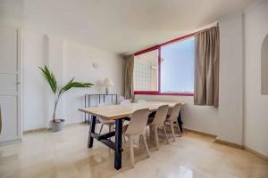 120 - Cozy Duplex Penthouse with Panoramic Views